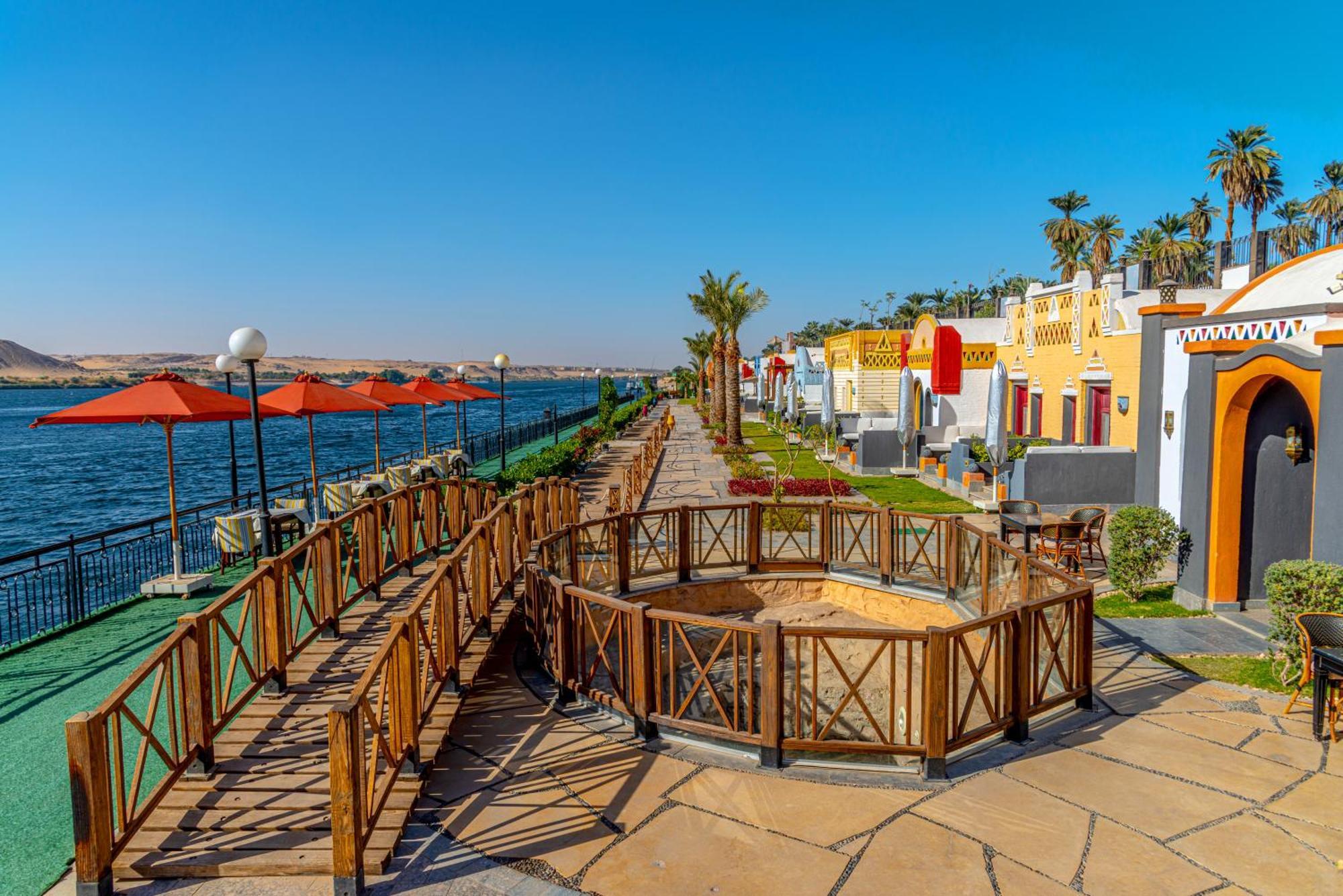 Sonesta Nouba Hotel Aswan Bagian luar foto