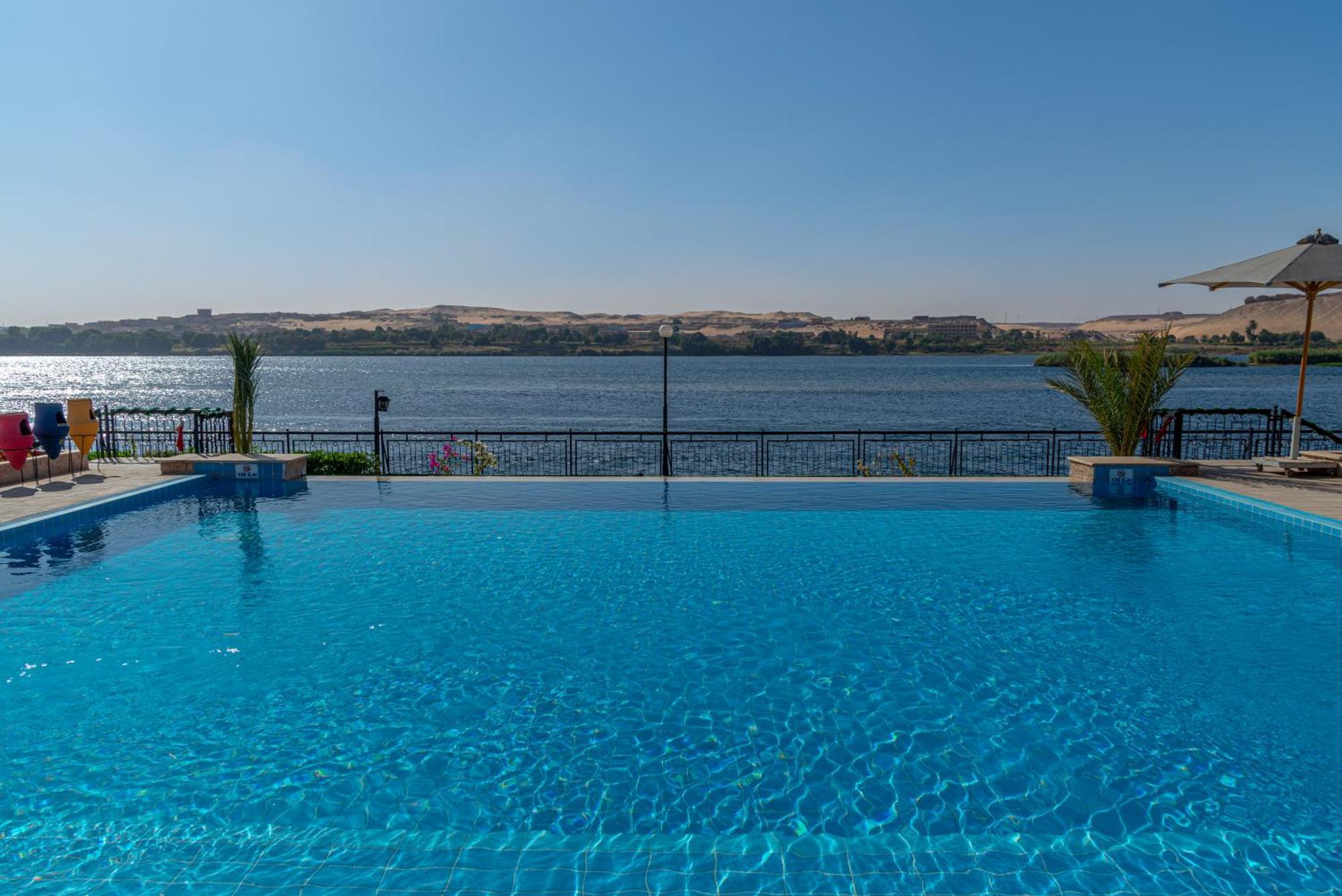 Sonesta Nouba Hotel Aswan Bagian luar foto